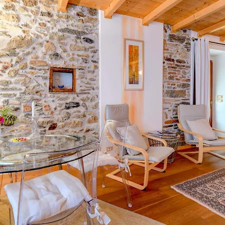 Apartment Regina Del Lago-monolocale Magnolia