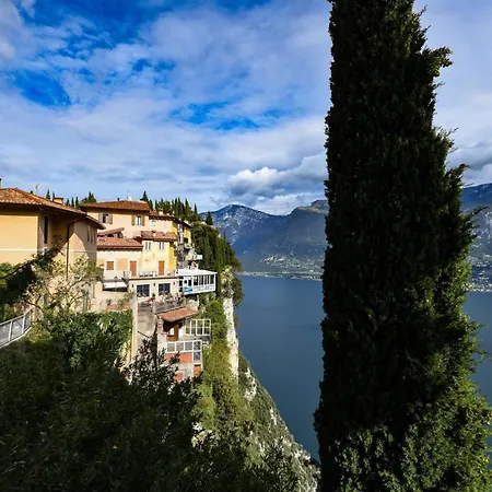 Apartment Regina Del Lago-monolocale Magnolia *
